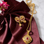 Motif Pendent Set - Image 3