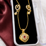Motif Pendent Set