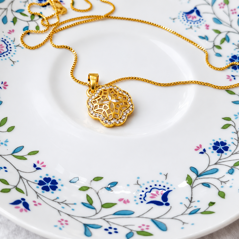 3 Maison Aurelia Bloom Pendant - Image 1