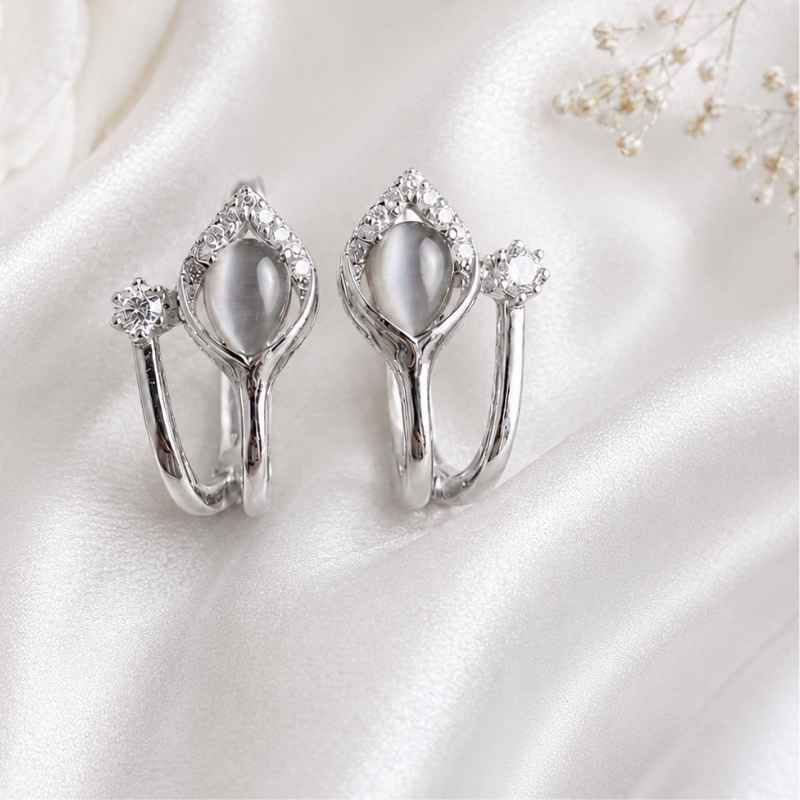 76 Silver tulip earrings - Image 1