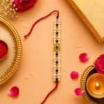 Emerald Pearl Royale Rakhi & Lumba Set - Image 3
