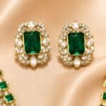 Neeta Ambani Inspired Emerald Kundan Necklace Set - Image 3